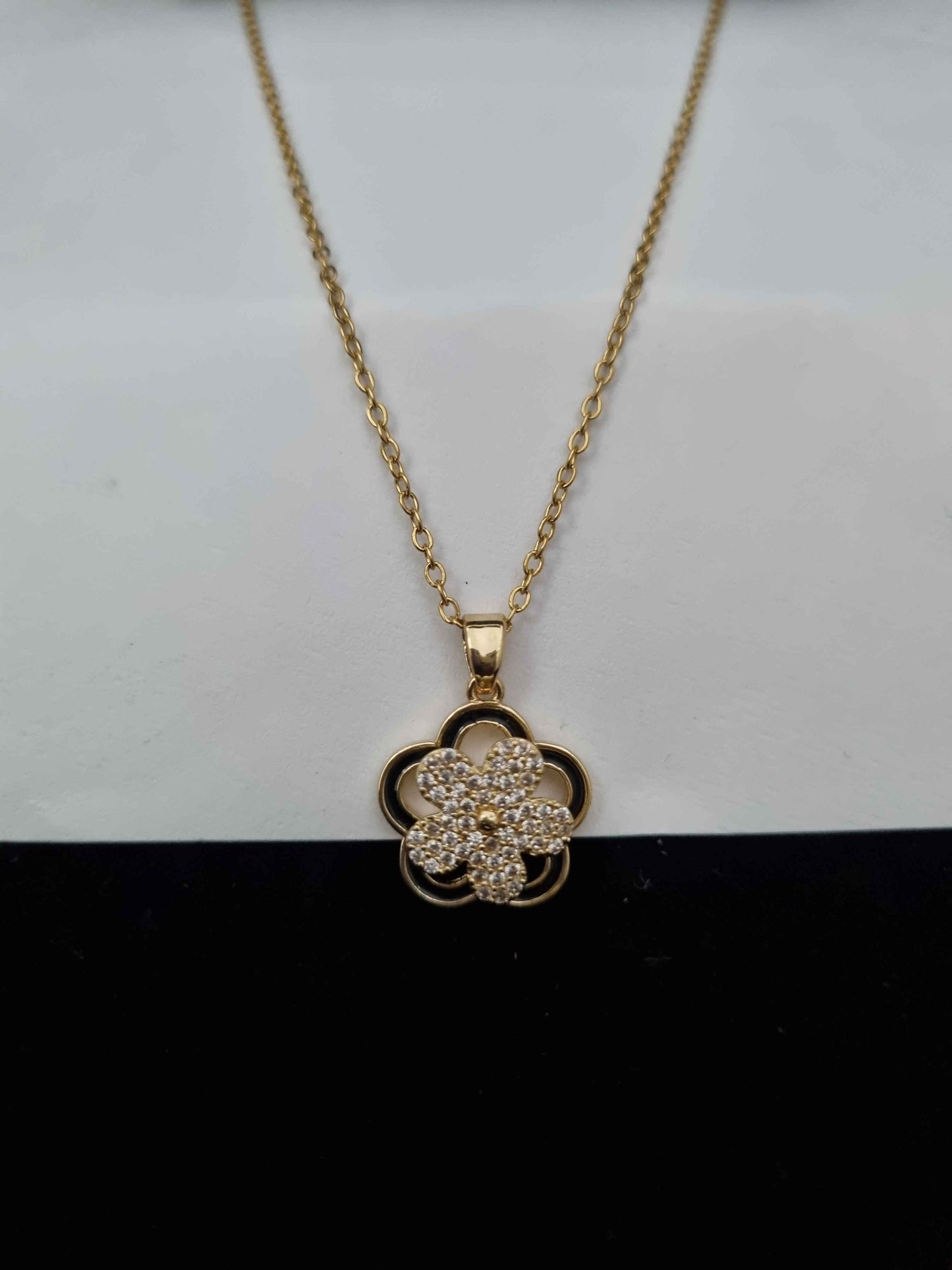 Rotating Golden Clover Pendant Necklace - Anaya Amal Official