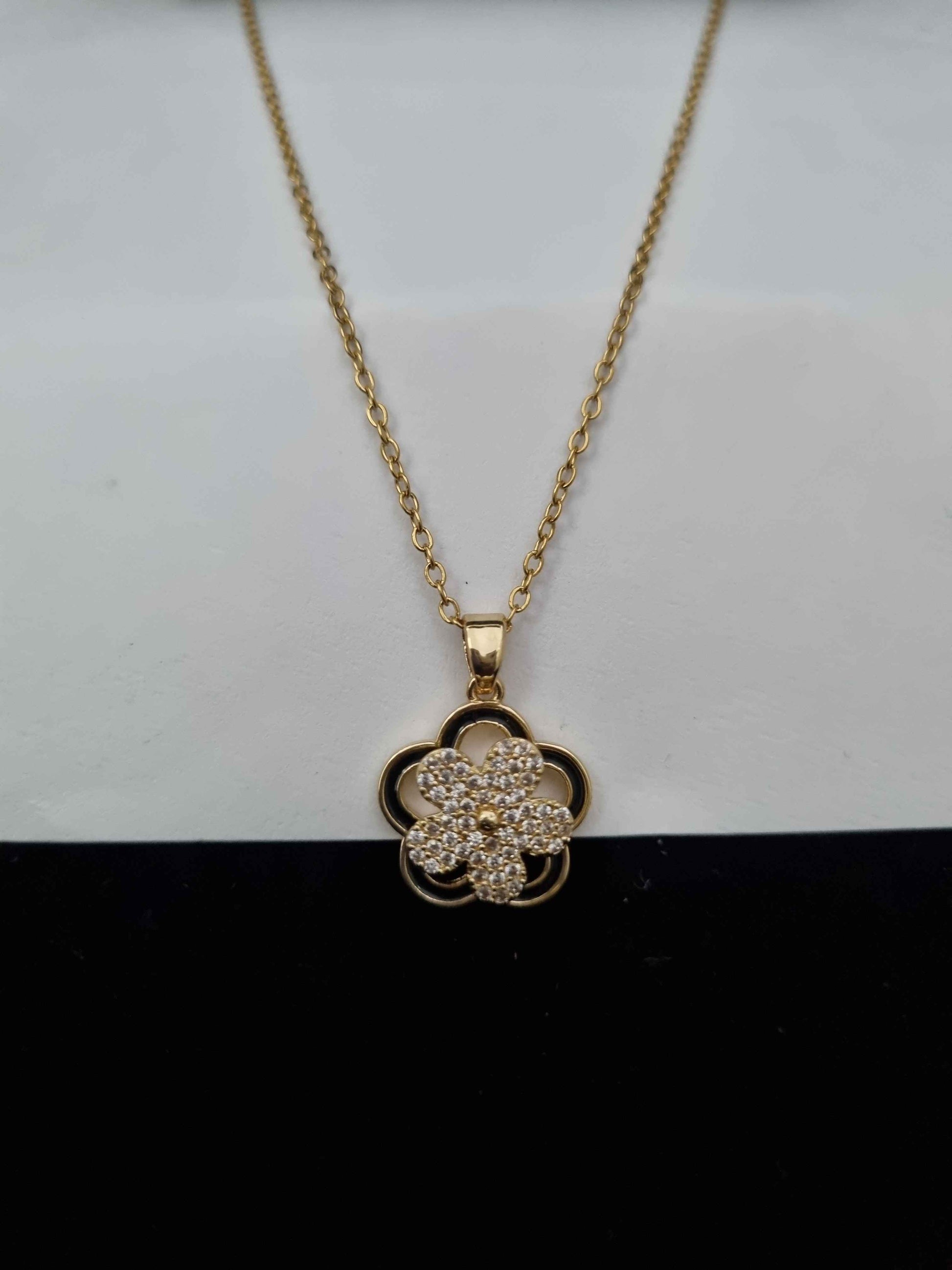 Rotating Golden Clover Pendant Necklace - Anaya Amal Official